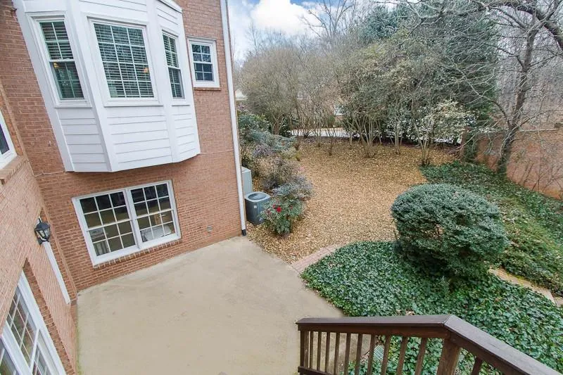 115 View Hill Court, Sandy Springs, Georgia 30350, 5 Bedrooms Bedrooms, ,3 BathroomsBathrooms,Residential,Sold,115 View Hill Court,5641322