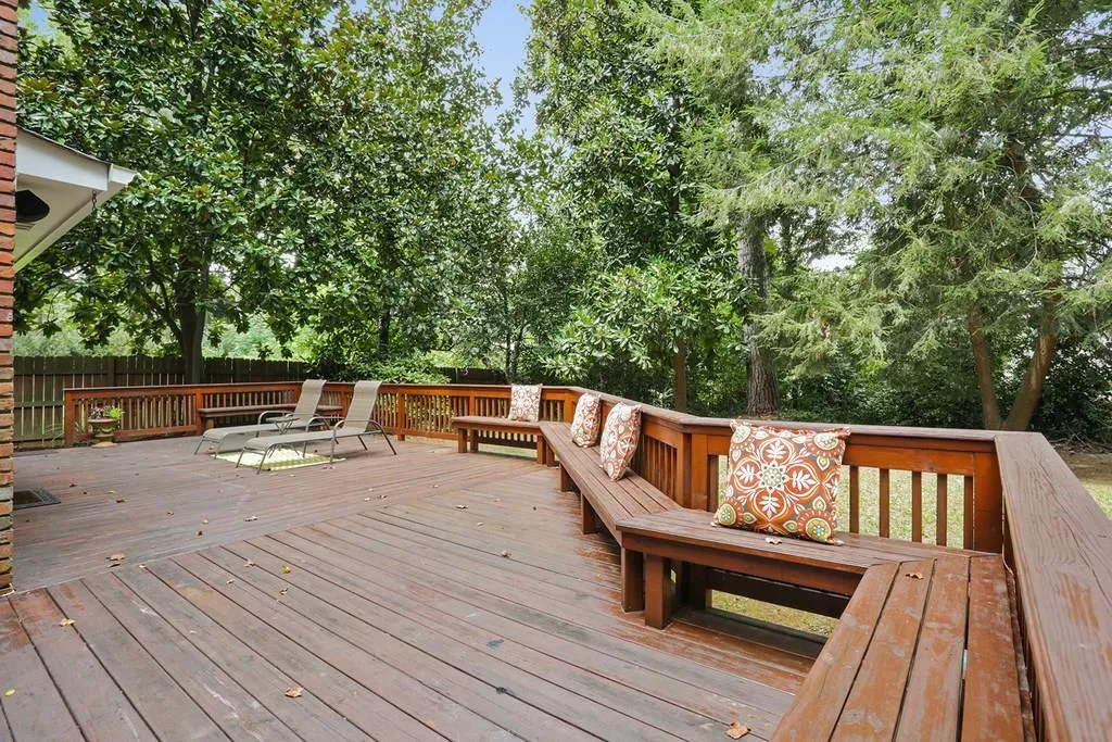 436 Carolwood Lane, Atlanta, Georgia 30342, 3 Bedrooms Bedrooms, ,2 BathroomsBathrooms,Residential,Sold,436 Carolwood Lane,6067733