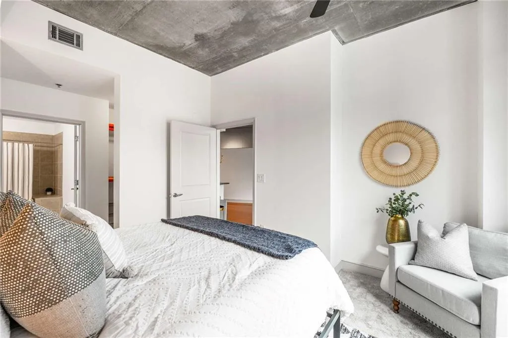950 W Peachtree Street Nw Unit 1214, Atlanta, Georgia 30309, 2 Bedrooms Bedrooms, ,2 BathroomsBathrooms,Residential,For Sale,950 W Peachtree Street Nw Unit 1214,7631070