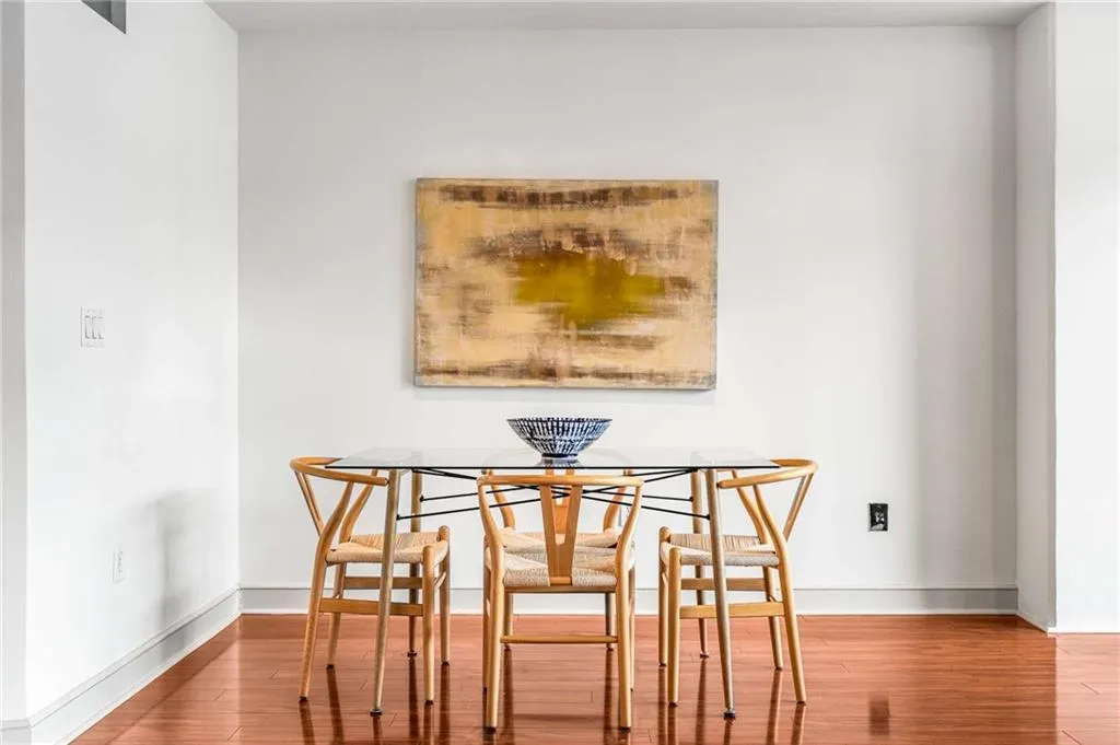 950 W Peachtree Street Nw Unit 1214, Atlanta, Georgia 30309, 2 Bedrooms Bedrooms, ,2 BathroomsBathrooms,Residential,For Sale,950 W Peachtree Street Nw Unit 1214,7631070