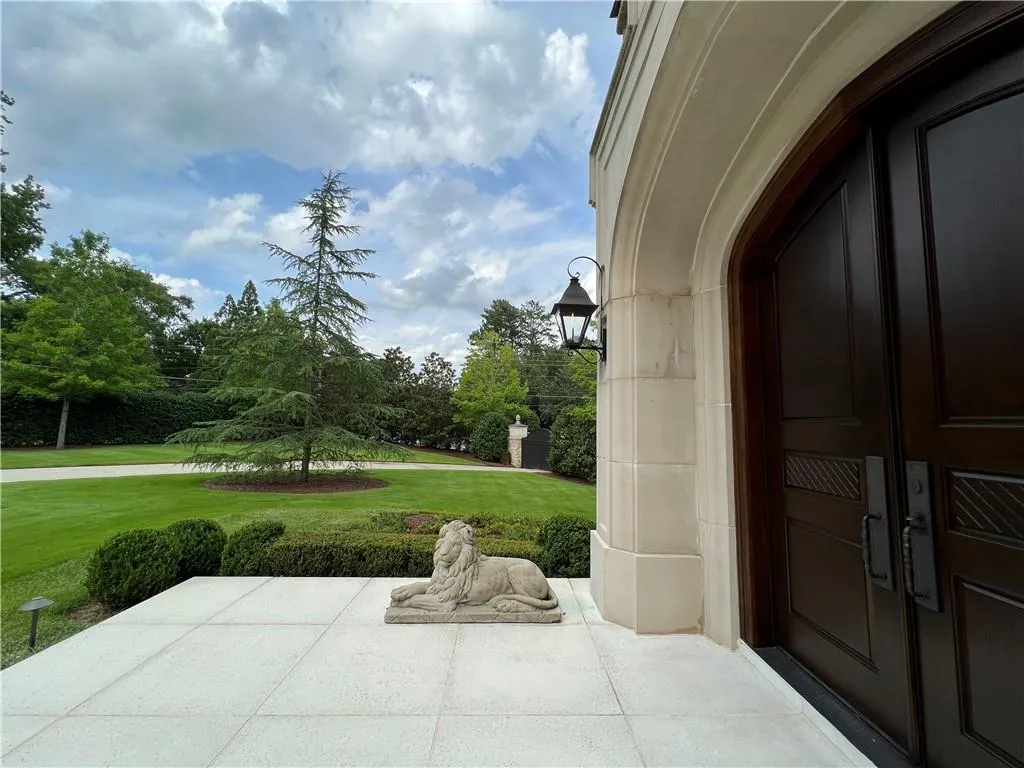 1150 Garmon Road, Atlanta, Georgia 30327, 6 Bedrooms Bedrooms, ,8 BathroomsBathrooms,Residential,Sold,1150 Garmon Road,7036915