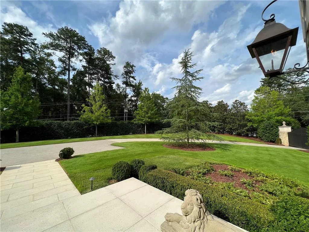 1150 Garmon Road, Atlanta, Georgia 30327, 6 Bedrooms Bedrooms, ,8 BathroomsBathrooms,Residential,Sold,1150 Garmon Road,7036915