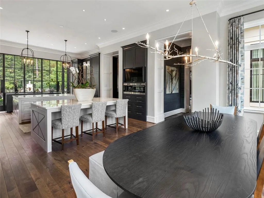 1150 Garmon Road, Atlanta, Georgia 30327, 6 Bedrooms Bedrooms, ,8 BathroomsBathrooms,Residential,Sold,1150 Garmon Road,7036915