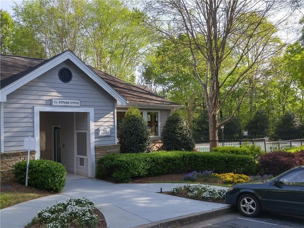 5206 Santa Fe Parkway, Atlanta, Georgia 30350, 2 Bedrooms Bedrooms, ,2 BathroomsBathrooms,Residential,Sold,5206 Santa Fe Parkway,5677616