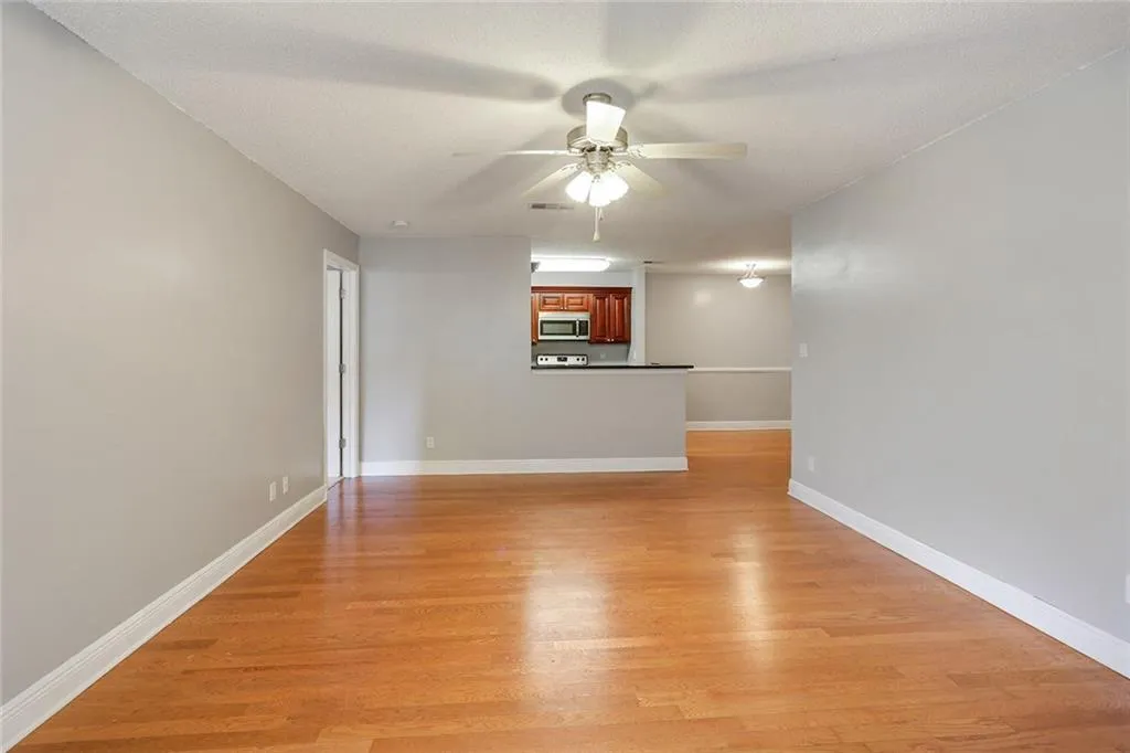 3205 Santa Fe Parkway, Sandy Springs, Georgia 30350, 2 Bedrooms Bedrooms, ,2 BathroomsBathrooms,Residential,Sold,3205 Santa Fe Parkway,6037153