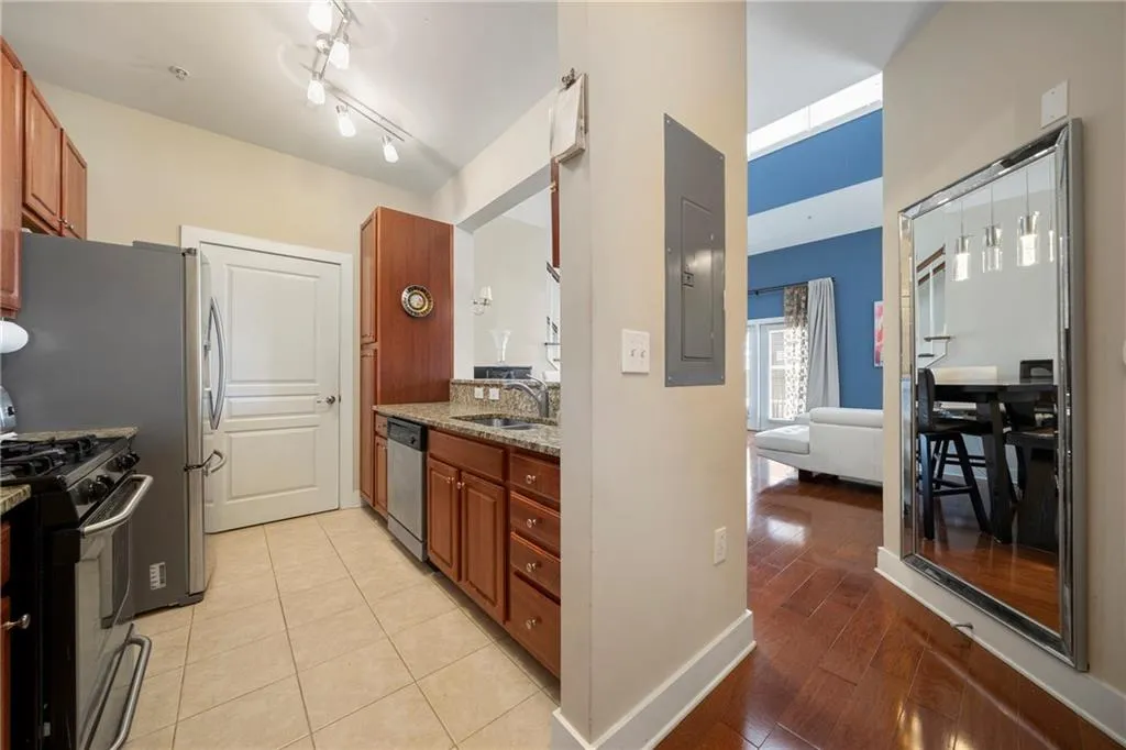 799 Hammond Drive Unit 405, Sandy Springs, Georgia 30328, 1 Bedroom Bedrooms, ,1 BathroomBathrooms,Residential,Sold,799 Hammond Drive Unit 405,6929470