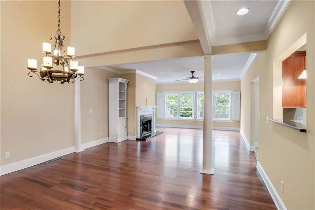 5996 Mitchell Road Unit 6, Atlanta, Georgia 30328, 3 Bedrooms Bedrooms, ,3 BathroomsBathrooms,Residential,Sold,5996 Mitchell Road Unit 6,7035625