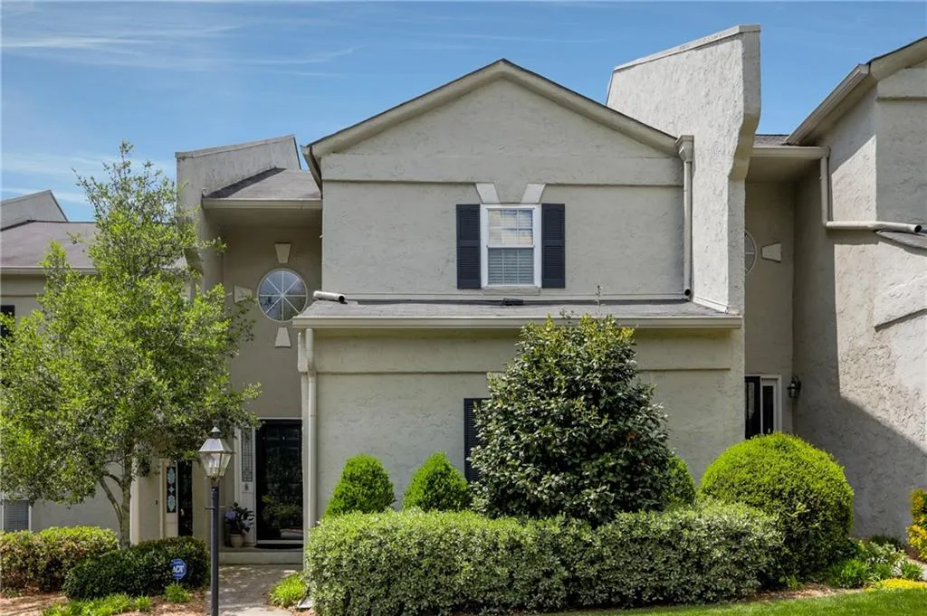 5996 Mitchell Road Unit 6, Atlanta, Georgia 30328, 3 Bedrooms Bedrooms, ,3 BathroomsBathrooms,Residential,Sold,5996 Mitchell Road Unit 6,7035625