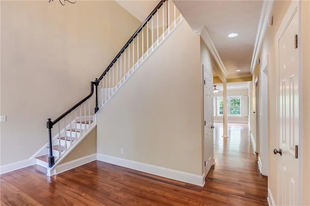 5996 Mitchell Road Unit 6, Atlanta, Georgia 30328, 3 Bedrooms Bedrooms, ,3 BathroomsBathrooms,Residential,Sold,5996 Mitchell Road Unit 6,7035625