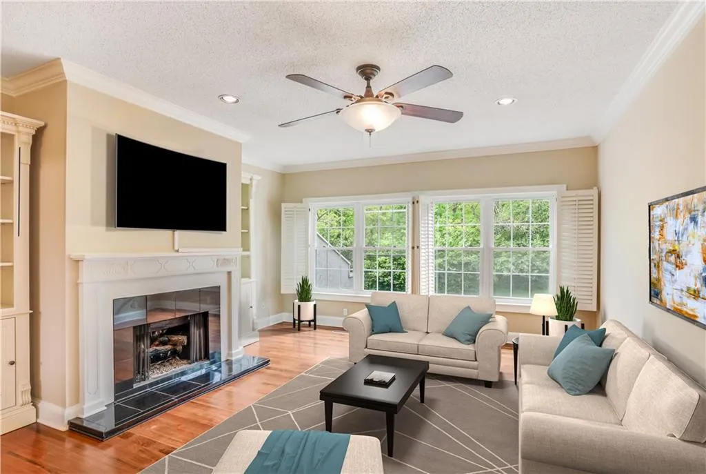 5996 Mitchell Road Unit 6, Atlanta, Georgia 30328, 3 Bedrooms Bedrooms, ,3 BathroomsBathrooms,Residential,Sold,5996 Mitchell Road Unit 6,7035625