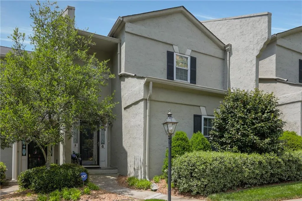 5996 Mitchell Road Unit 6, Atlanta, Georgia 30328, 3 Bedrooms Bedrooms, ,3 BathroomsBathrooms,Residential,Sold,5996 Mitchell Road Unit 6,7035625