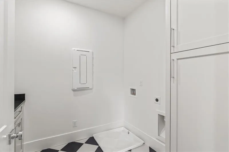 52 25th Street Nw, Atlanta, Georgia 30309, 4 Bedrooms Bedrooms, ,4 BathroomsBathrooms,Residential,For Sale,52 25th Street Nw,7551326