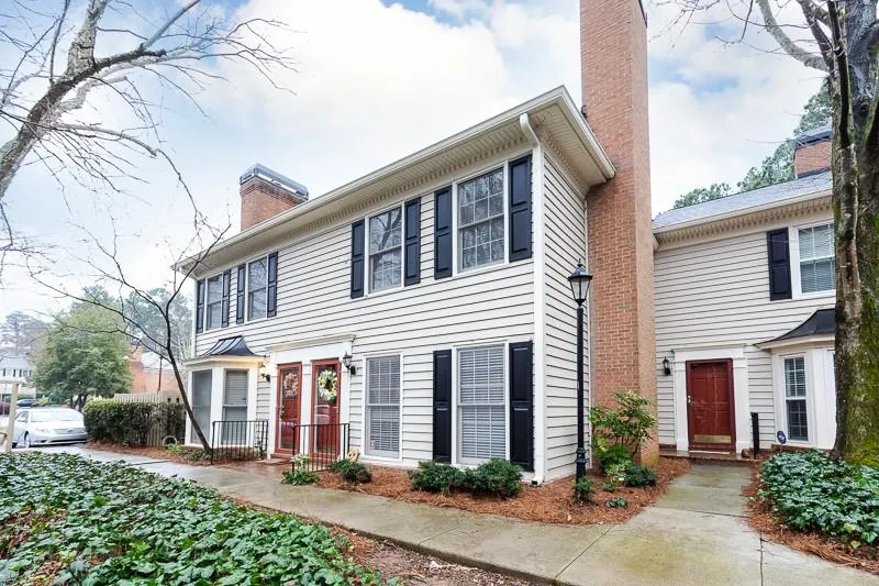 46 Mount Vernon Circle, Atlanta, Georgia 30338, 2 Bedrooms Bedrooms, ,2 BathroomsBathrooms,Residential,Sold,46 Mount Vernon Circle,6512170