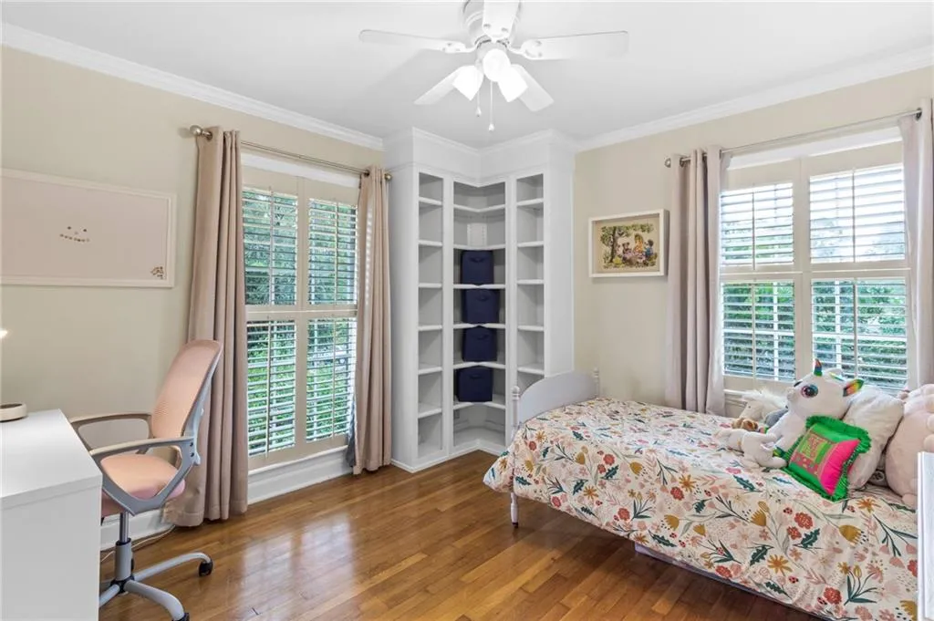 6825 Heathfield Drive, Atlanta, Georgia 30328, 3 Bedrooms Bedrooms, ,2 BathroomsBathrooms,Residential,Sold,6825 Heathfield Drive,7445441