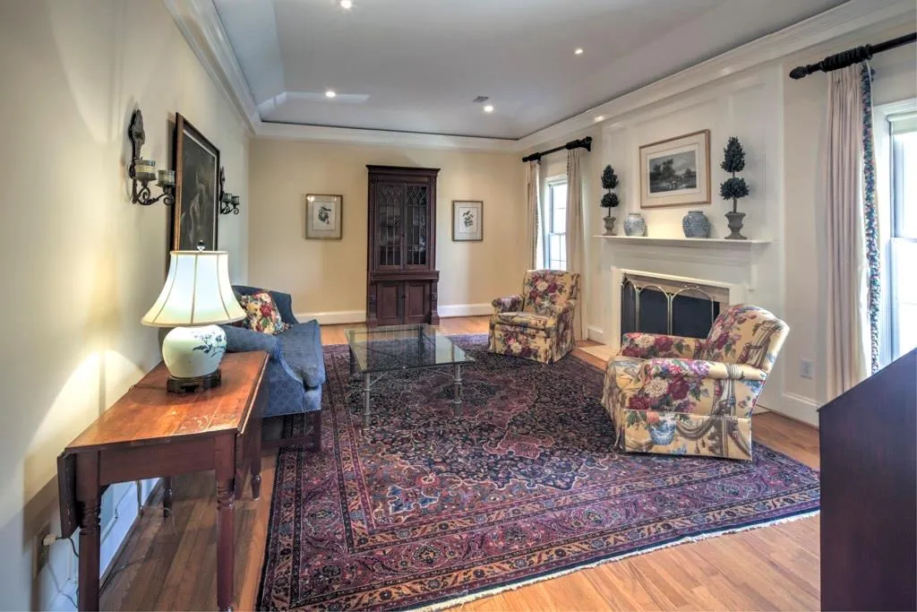 961 Moores Mill Road Nw, Atlanta, Georgia 30327, 3 Bedrooms Bedrooms, ,2 BathroomsBathrooms,Residential,Sold,961 Moores Mill Road Nw,5817979