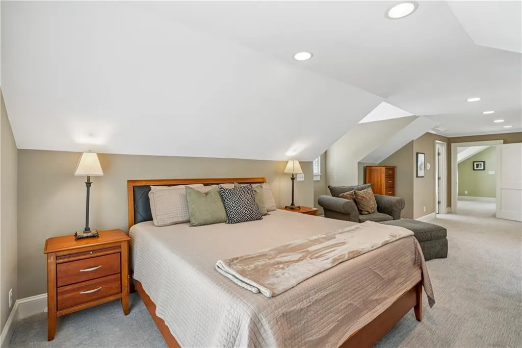 1821 N Rock Springs Road Ne, Atlanta, Georgia 30324, ,Residential Income,For Sale,1821 N Rock Springs Road Ne,7669716