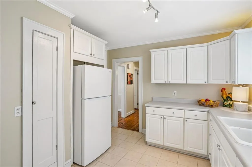 1821 N Rock Springs Road Ne, Atlanta, Georgia 30324, ,Residential Income,For Sale,1821 N Rock Springs Road Ne,7669716