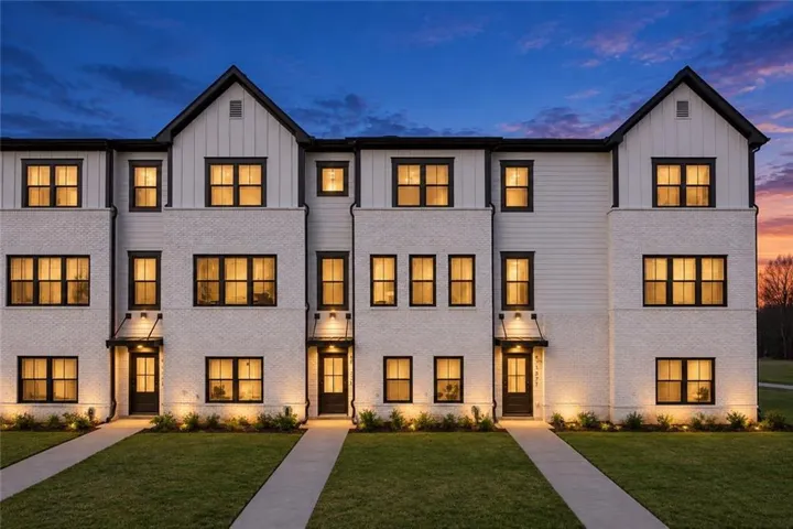 1375 Walking Way, Atlanta, Georgia 30316