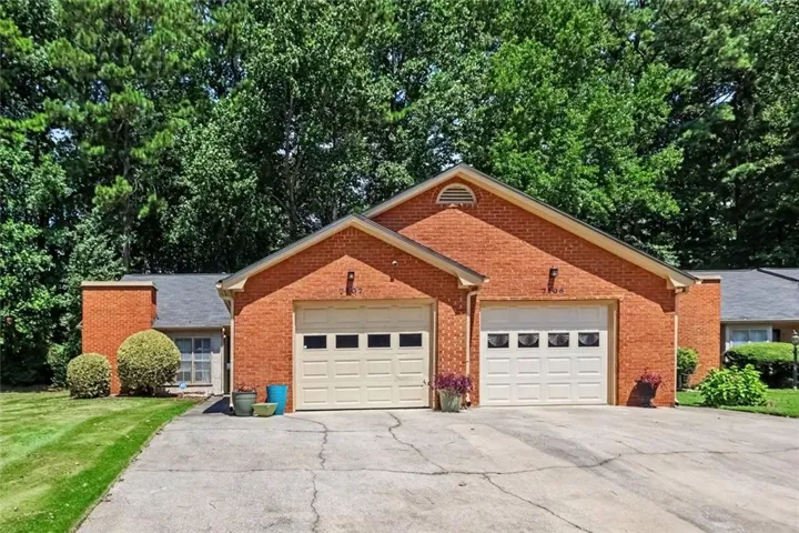 7107 Forest Lane, Union City, Georgia 30291