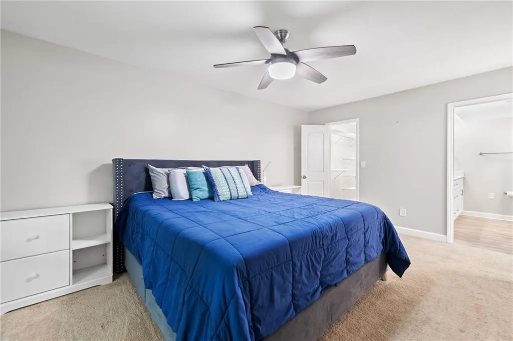 6851 Roswell Road Unit I18, Atlanta, Georgia 30328, 3 Bedrooms Bedrooms, ,2 BathroomsBathrooms,Residential,For Sale,6851 Roswell Road Unit I18,7637295