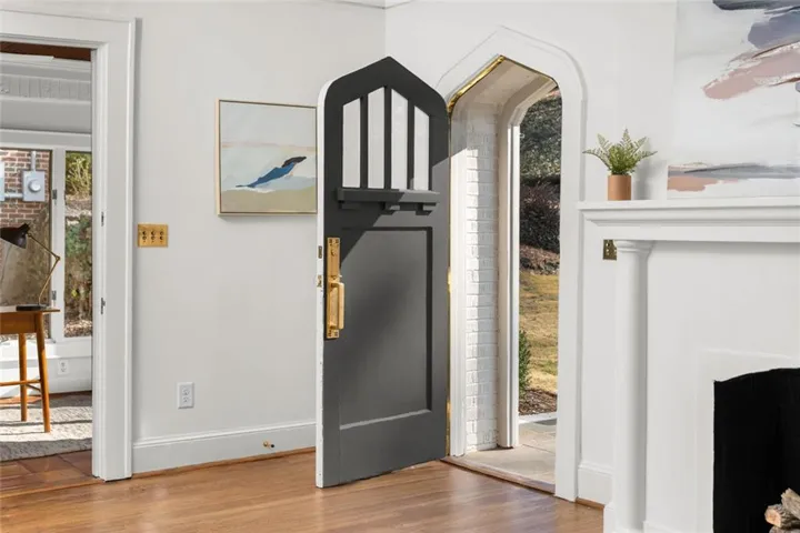 1170