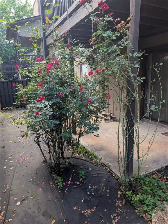 206 River Run Drive, Atlanta, Georgia 30350, 1 Bedroom Bedrooms, ,1 BathroomBathrooms,Residential,Sold,206 River Run Drive,7724500