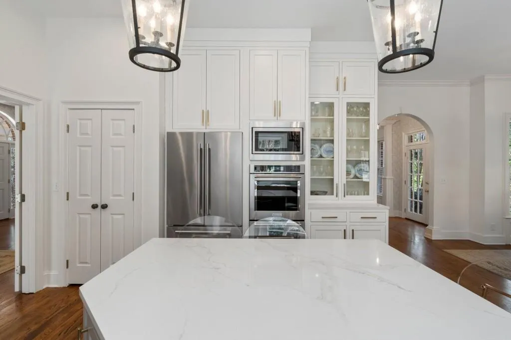 220 Sheridan Point Lane, Atlanta, Georgia 30342, 5 Bedrooms Bedrooms, ,5 BathroomsBathrooms,Residential,Sold,220 Sheridan Point Lane,7548366
