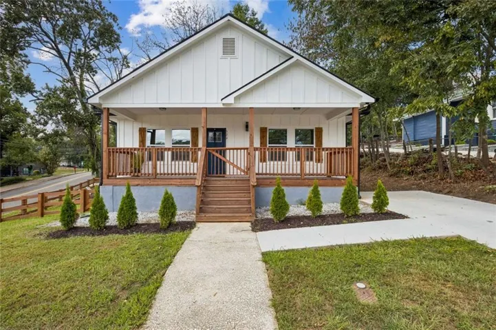 629 Elmwood Street, Canton, Georgia 30114