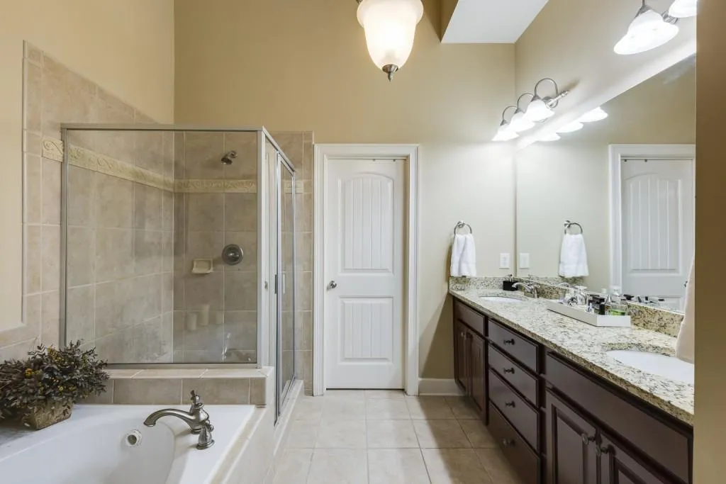 921 Telfair Close, Atlanta, Georgia 30350, 3 Bedrooms Bedrooms, ,3 BathroomsBathrooms,Residential,Sold,921 Telfair Close,7449459
