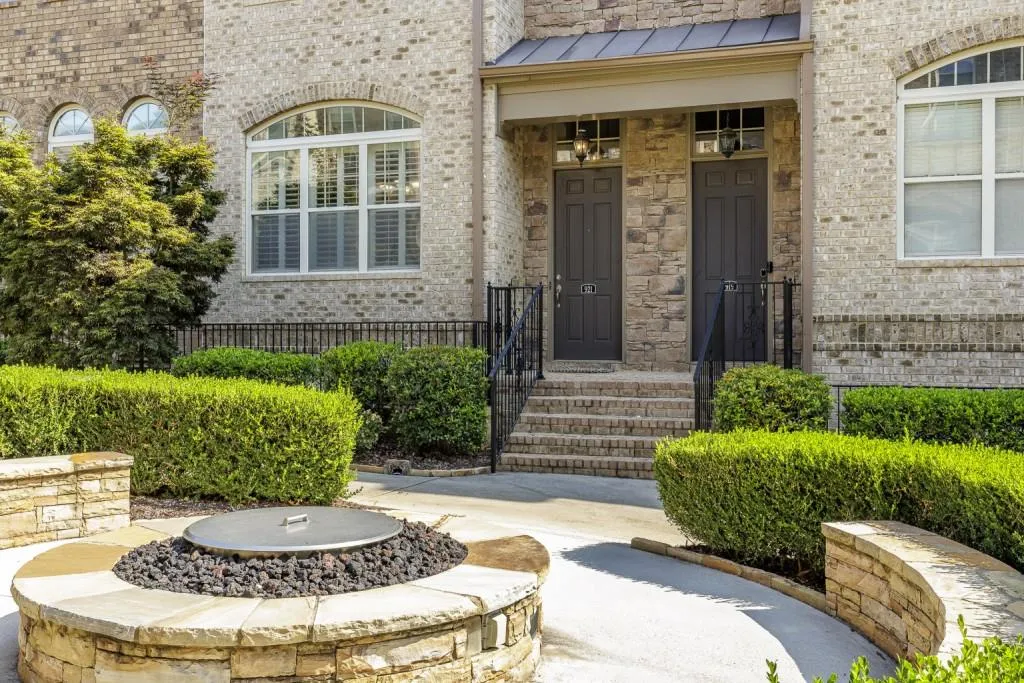 921 Telfair Close, Atlanta, Georgia 30350, 3 Bedrooms Bedrooms, ,3 BathroomsBathrooms,Residential,Sold,921 Telfair Close,7449459
