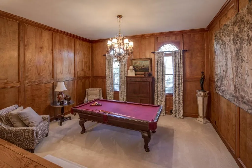 570 Valley Hall Drive, Atlanta, Georgia 30350, 6 Bedrooms Bedrooms, ,4 BathroomsBathrooms,Residential,Sold,570 Valley Hall Drive,5946579