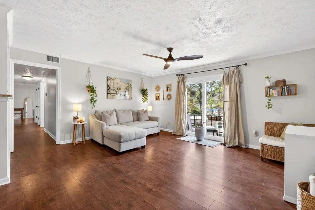 725 Dalrymple Road Ne Unit 5f, Sandy Springs, Georgia 30328, 2 Bedrooms Bedrooms, ,2 BathroomsBathrooms,Residential,Sold,725 Dalrymple Road Ne Unit 5f,7710619