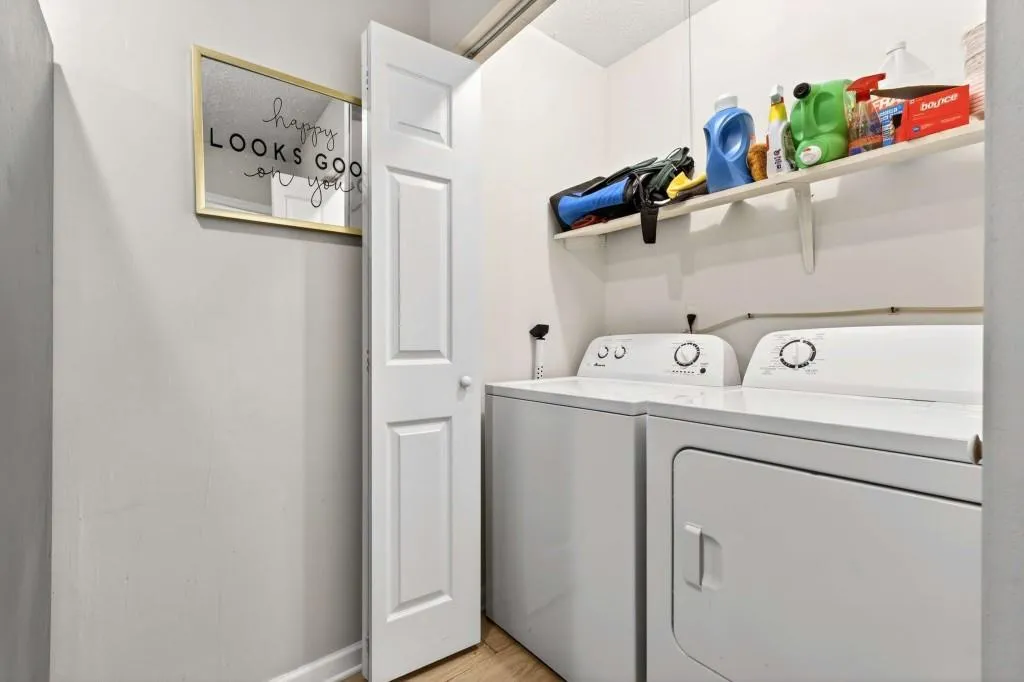 725 Dalrymple Road Ne Unit 5f, Sandy Springs, Georgia 30328, 2 Bedrooms Bedrooms, ,2 BathroomsBathrooms,Residential,Sold,725 Dalrymple Road Ne Unit 5f,7710619