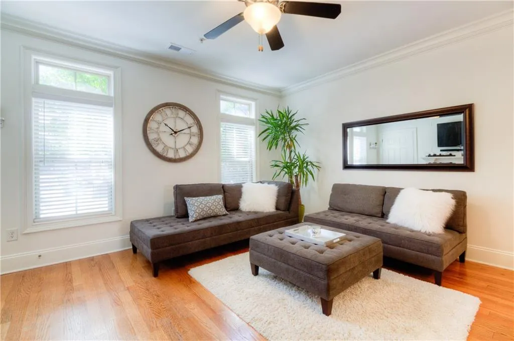 759 Berrydale Drive, Sandy Springs, Georgia 30328, 2 Bedrooms Bedrooms, ,2 BathroomsBathrooms,Residential,Sold,759 Berrydale Drive,6024462