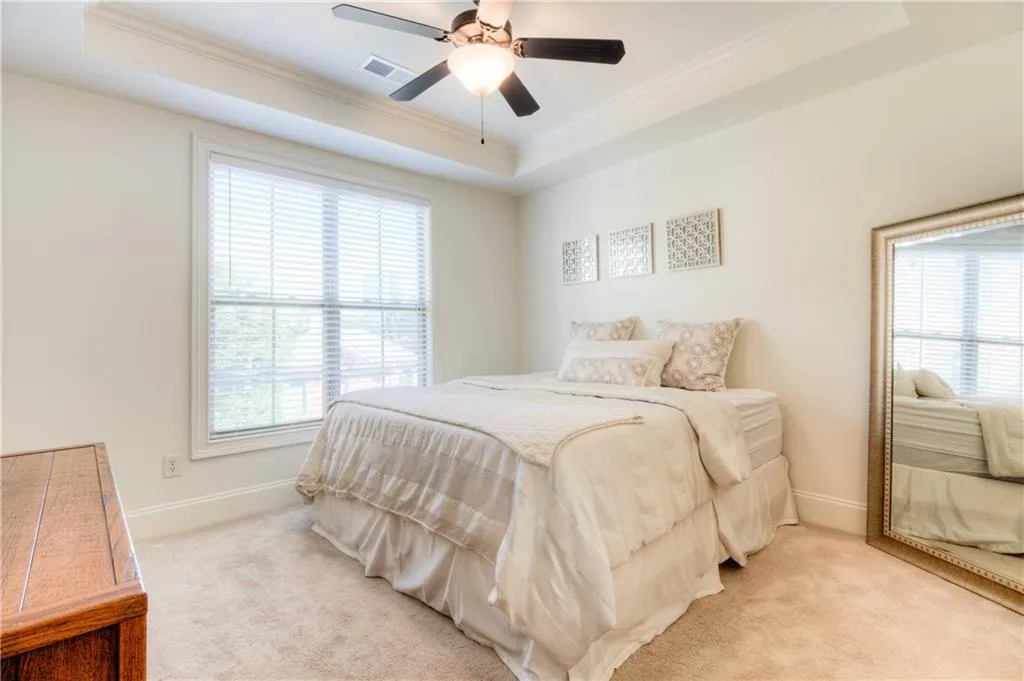 759 Berrydale Drive, Sandy Springs, Georgia 30328, 2 Bedrooms Bedrooms, ,2 BathroomsBathrooms,Residential,Sold,759 Berrydale Drive,6024462