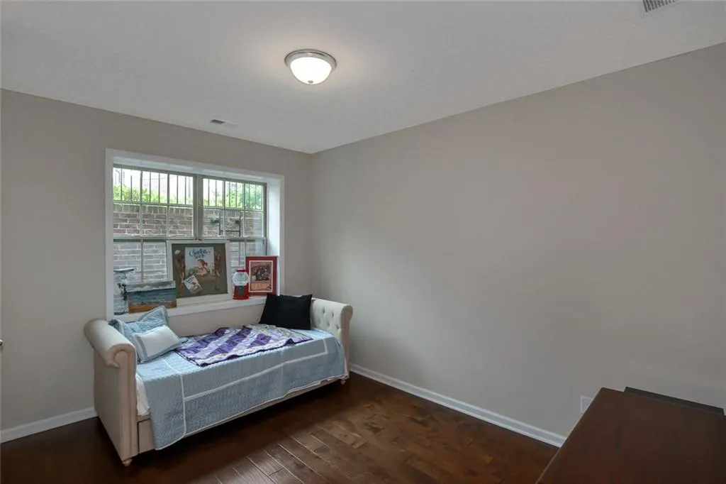 7525 Highland Bluff Unit 7525, Atlanta, Georgia 30328, 3 Bedrooms Bedrooms, ,3 BathroomsBathrooms,Residential,Sold,7525 Highland Bluff Unit 7525,6017037