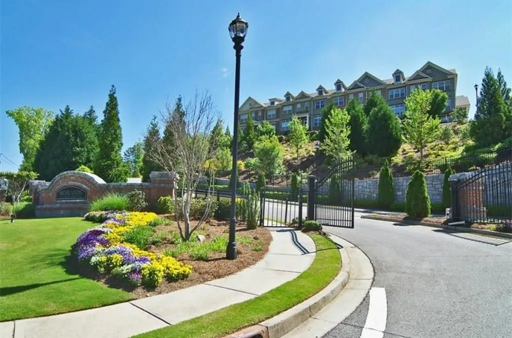 7525 Highland Bluff Unit 7525, Atlanta, Georgia 30328, 3 Bedrooms Bedrooms, ,3 BathroomsBathrooms,Residential,Sold,7525 Highland Bluff Unit 7525,6017037