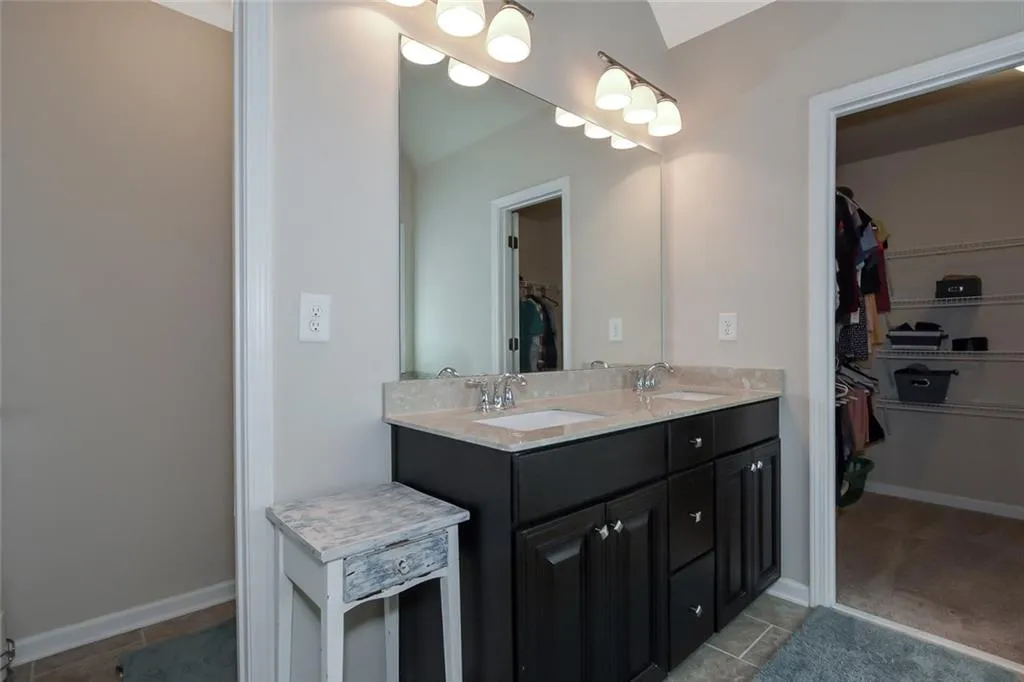 7525 Highland Bluff Unit 7525, Atlanta, Georgia 30328, 3 Bedrooms Bedrooms, ,3 BathroomsBathrooms,Residential,Sold,7525 Highland Bluff Unit 7525,6017037