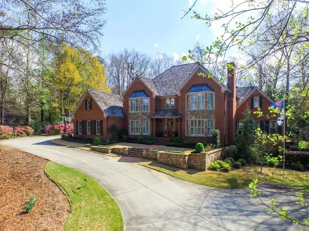 8240 Habersham Waters Road, Sandy Springs, Georgia 30350, 5 Bedrooms Bedrooms, ,7 BathroomsBathrooms,Residential,Sold,8240 Habersham Waters Road,5840683