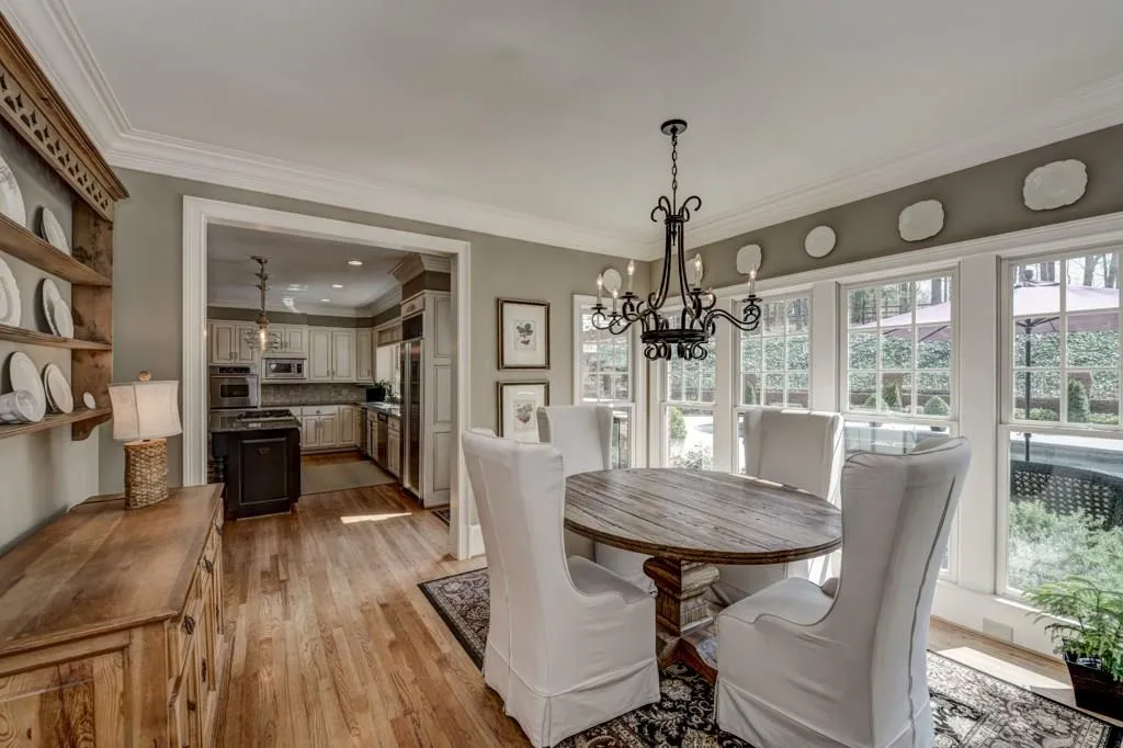 8240 Habersham Waters Road, Sandy Springs, Georgia 30350, 5 Bedrooms Bedrooms, ,7 BathroomsBathrooms,Residential,Sold,8240 Habersham Waters Road,5840683