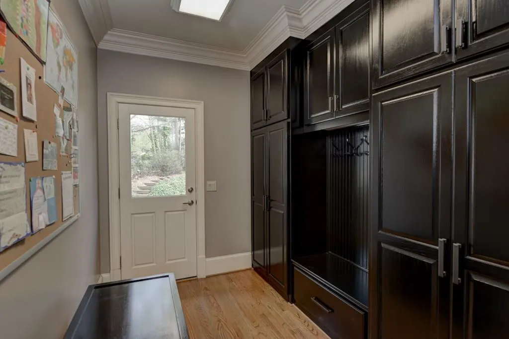 8240 Habersham Waters Road, Sandy Springs, Georgia 30350, 5 Bedrooms Bedrooms, ,7 BathroomsBathrooms,Residential,Sold,8240 Habersham Waters Road,5840683