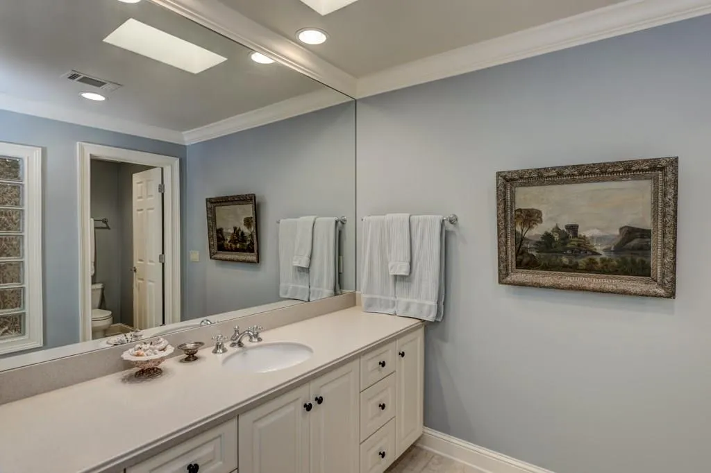 8240 Habersham Waters Road, Sandy Springs, Georgia 30350, 5 Bedrooms Bedrooms, ,7 BathroomsBathrooms,Residential,Sold,8240 Habersham Waters Road,5840683