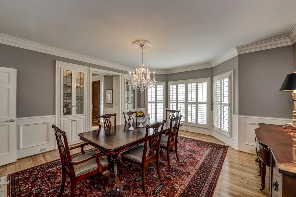 8240 Habersham Waters Road, Sandy Springs, Georgia 30350, 5 Bedrooms Bedrooms, ,7 BathroomsBathrooms,Residential,Sold,8240 Habersham Waters Road,5840683