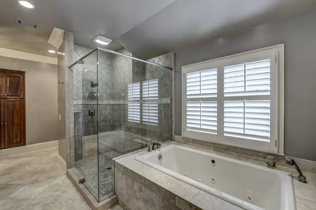 8240 Habersham Waters Road, Sandy Springs, Georgia 30350, 5 Bedrooms Bedrooms, ,7 BathroomsBathrooms,Residential,Sold,8240 Habersham Waters Road,5840683