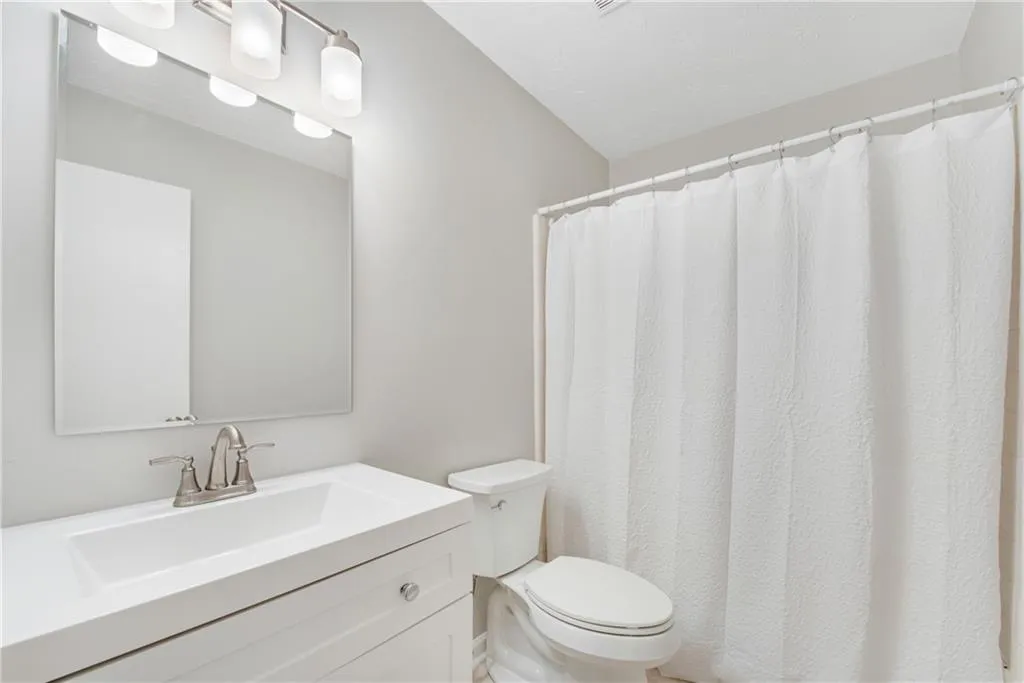 7750 Roswell Road Unit 3c, Atlanta, Georgia 30350, 3 Bedrooms Bedrooms, ,2 BathroomsBathrooms,Residential,Sold,7750 Roswell Road Unit 3c,7088763 7750 Roswell Road Unit 3c, Atlanta, Georgia 30350, 3 Bedrooms Bedrooms, ,2 BathroomsBathrooms,Residential,Sold,7750 Roswell Road Unit 3c,7088763