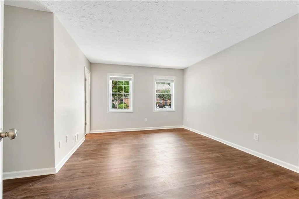 7750 Roswell Road Unit 3c, Atlanta, Georgia 30350, 3 Bedrooms Bedrooms, ,2 BathroomsBathrooms,Residential,Sold,7750 Roswell Road Unit 3c,7088763 7750 Roswell Road Unit 3c, Atlanta, Georgia 30350, 3 Bedrooms Bedrooms, ,2 BathroomsBathrooms,Residential,Sold,7750 Roswell Road Unit 3c,7088763