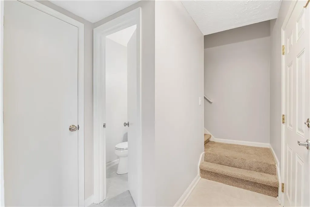 7750 Roswell Road Unit 3c, Atlanta, Georgia 30350, 3 Bedrooms Bedrooms, ,2 BathroomsBathrooms,Residential,Sold,7750 Roswell Road Unit 3c,7088763 7750 Roswell Road Unit 3c, Atlanta, Georgia 30350, 3 Bedrooms Bedrooms, ,2 BathroomsBathrooms,Residential,Sold,7750 Roswell Road Unit 3c,7088763