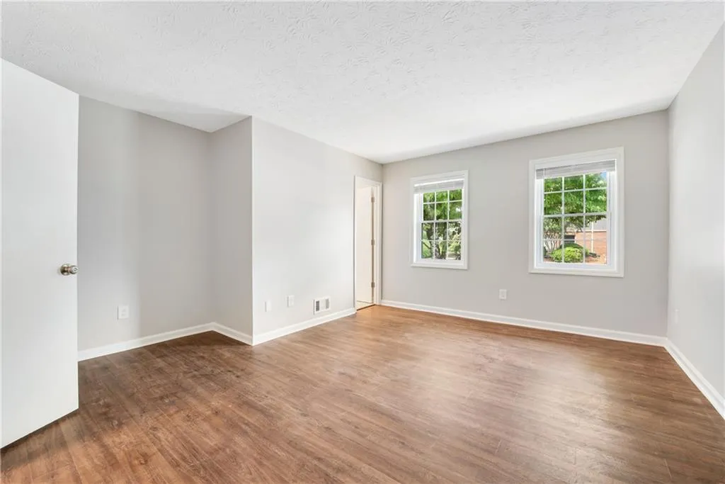 7750 Roswell Road Unit 3c, Atlanta, Georgia 30350, 3 Bedrooms Bedrooms, ,2 BathroomsBathrooms,Residential,Sold,7750 Roswell Road Unit 3c,7088763 7750 Roswell Road Unit 3c, Atlanta, Georgia 30350, 3 Bedrooms Bedrooms, ,2 BathroomsBathrooms,Residential,Sold,7750 Roswell Road Unit 3c,7088763