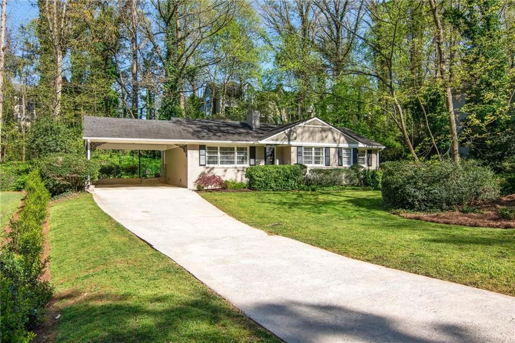 5545 Sherrell Drive, Sandy Springs, Georgia 30342, 3 Bedrooms Bedrooms, ,2 BathroomsBathrooms,Residential,Sold,5545 Sherrell Drive,6029171