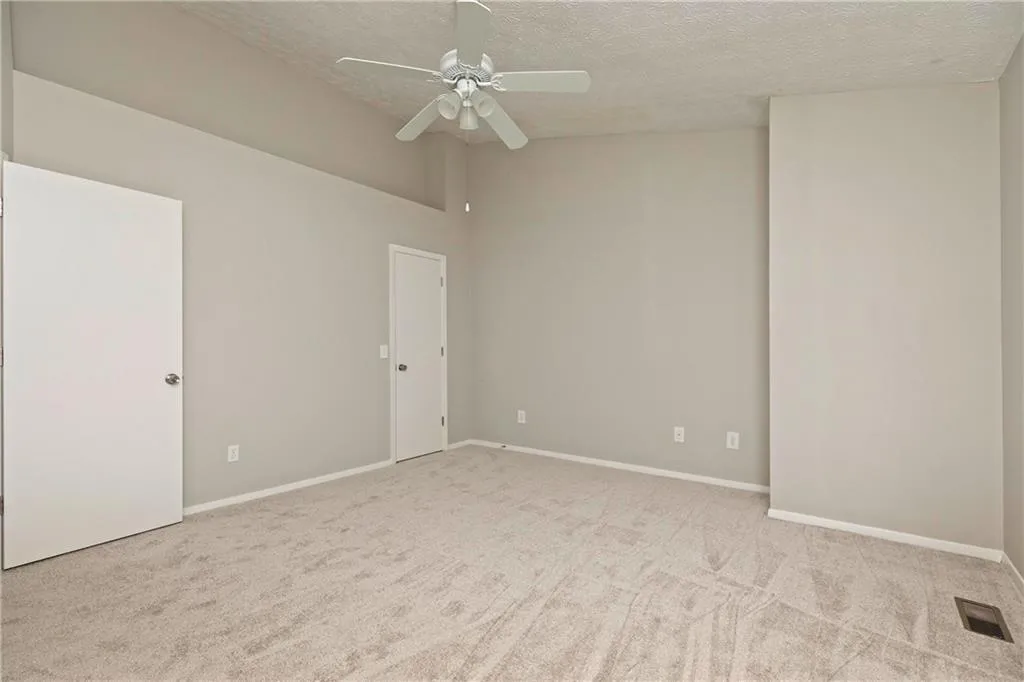 2704 Queen Anne Court, Sandy Springs, Georgia 30350, 2 Bedrooms Bedrooms, ,2 BathroomsBathrooms,Residential,Sold,2704 Queen Anne Court,5943664